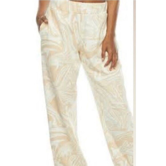 Juicy Couture Leggings Sweatpants Womens 1X Plus Cream Lounge PJ Pants Plus Size - Picture 1 of 9